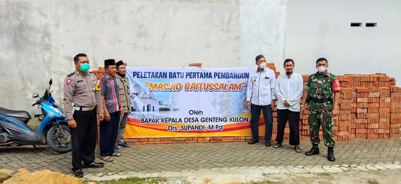 Gambar Berita PELETAKAN BATU PERTAMA PEMBANGUNAN MASJID